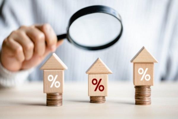 Lãi suất vay tiền thường sẽ được công khai rõ ràng trước khi vay vốn